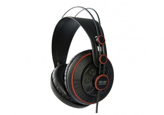 Superlux HD681: 1