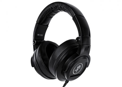 Mackie MC-250: 1