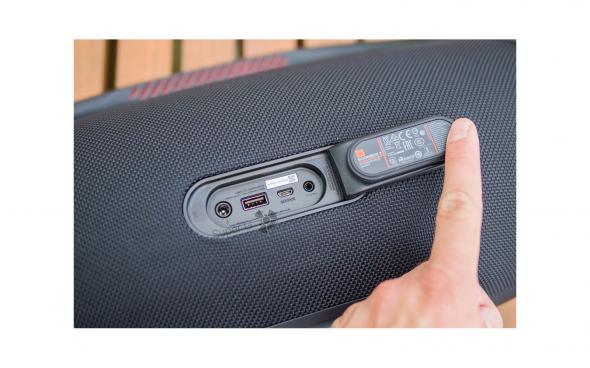 JBL Boombox 2 Black: 4