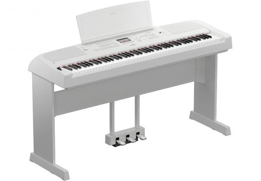 Yamaha DGX-670 (White) + наушники в подарок: 1