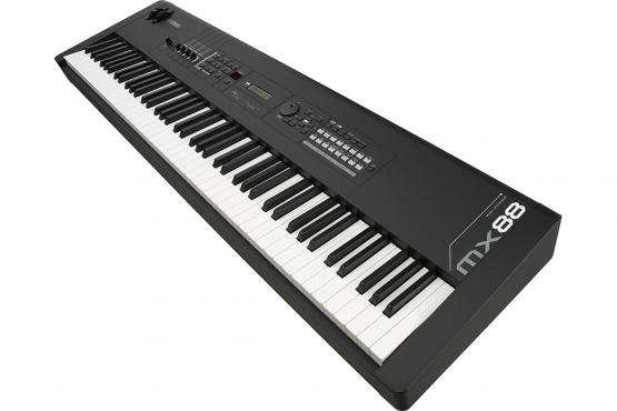 Yamaha MX88: 4