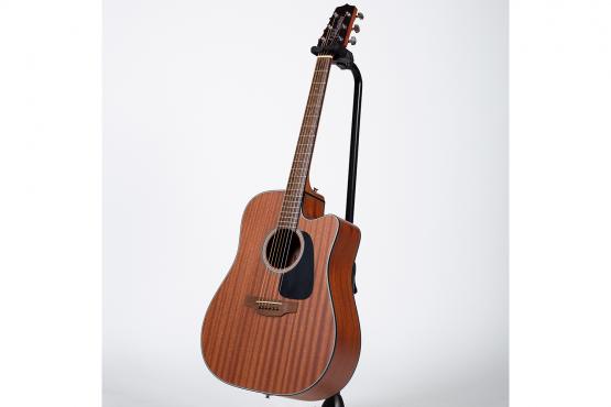 Takamine GD11MCE: 2