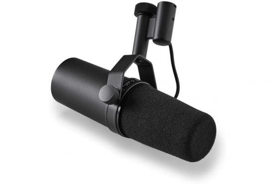 Shure SM7B: 4