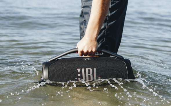 JBL Boombox 3 Wi-Fi: 4