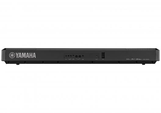 Yamaha P-525 (Black): 3
