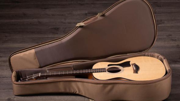 Taylor Guitars 114E: 6