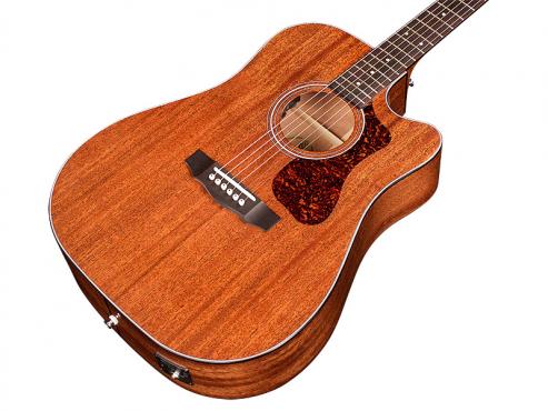 Guild D-120CE (Natural): 5