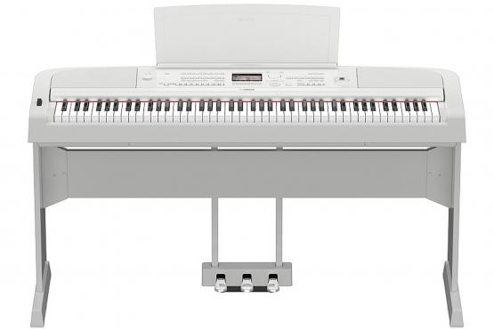 Yamaha DGX-670 (White): 5