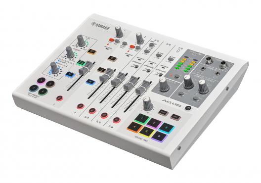 Yamaha AG08 (White): 1
