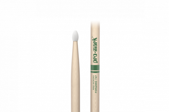 Pro-Mark CLASSIC FORWARD 747N RAW HICKORY: 2