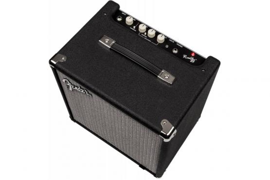 Fender Rumble 25: 4
