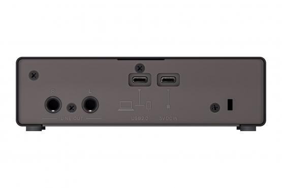 Yamaha UR22 MK3 (Black): 3