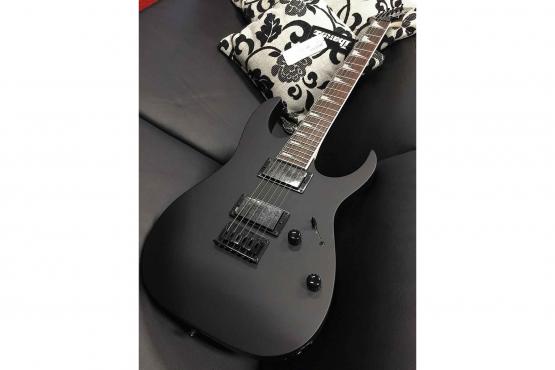 Ibanez GRG121DX BKF: 4