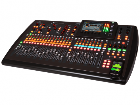 Behringer X32: 3