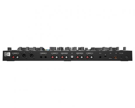 Native Instruments Traktor Kontrol S4 MK3: 2