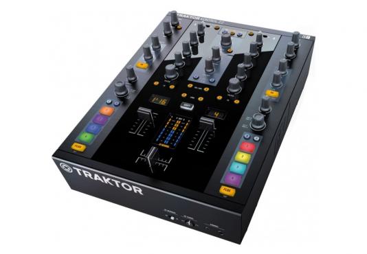 Native Instruments Traktor Kontrol Z2: 2
