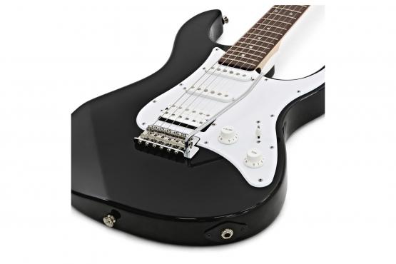 Yamaha Pacifica 112J (Black): 3